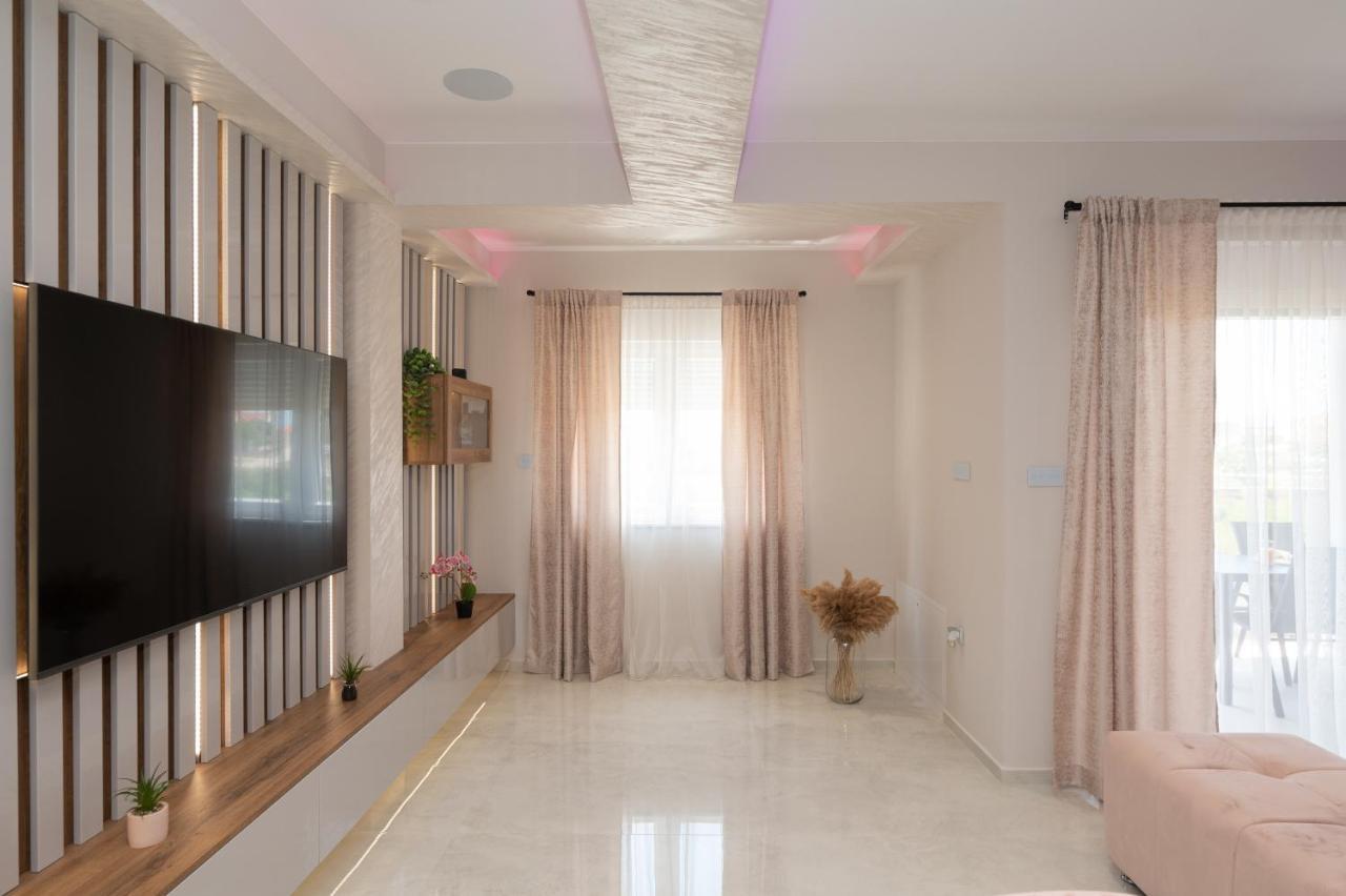 Luxury Apartman Imperio Sibenik Ngoại thất bức ảnh